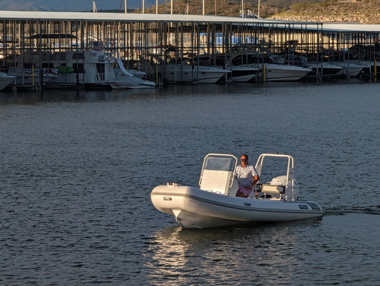 2027 Sanibel 17 Demo Boat